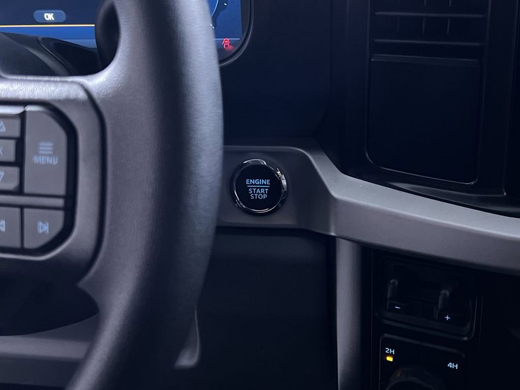 New 2026 Ford F250 XLT w/ XLT Premium Package image 28