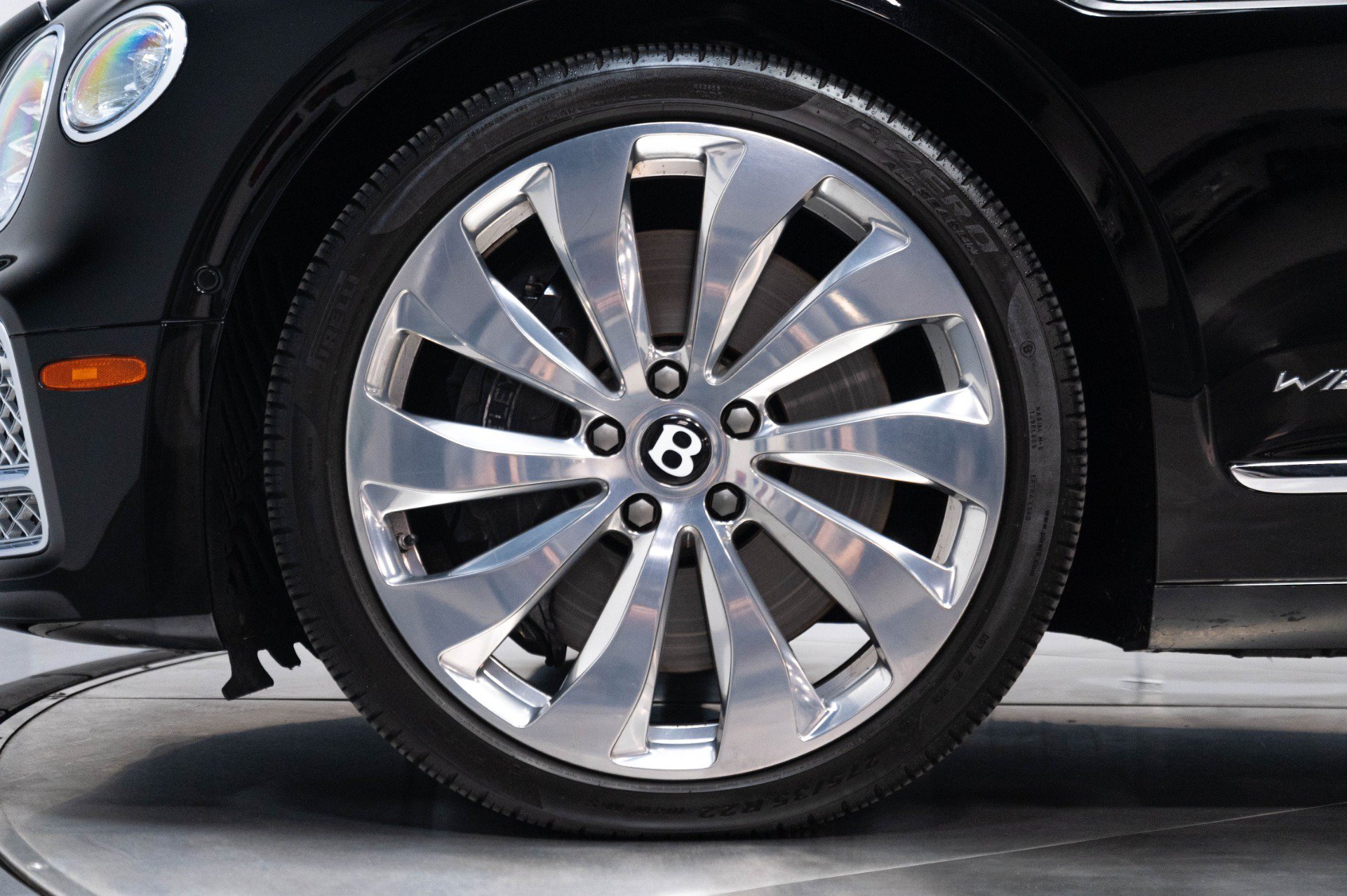 Used 2020 Bentley Flying Spur W12 AWD/4WD image 40