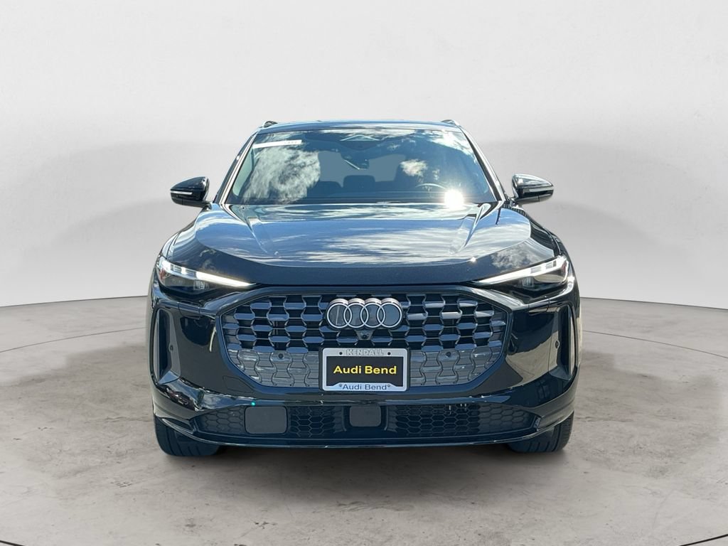 Used 2025 Audi Q5 Premium Plus AWD/4WD image 2