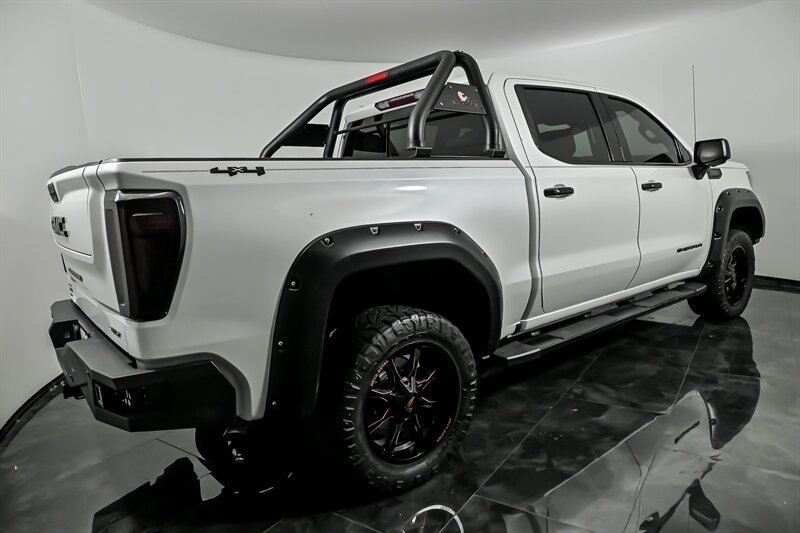 Used 2021 GMC Sierra 1500 SLT w/ SLT Premium Plus Package AWD/4WD image 9