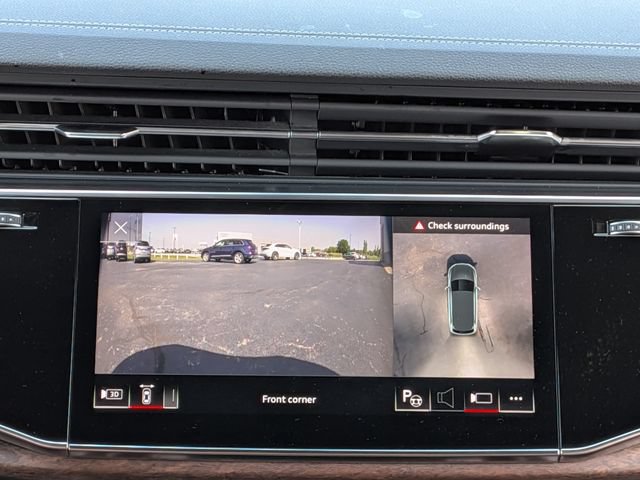 Used 2025 Audi Q7 3.0T Prestige AWD/4WD image 36
