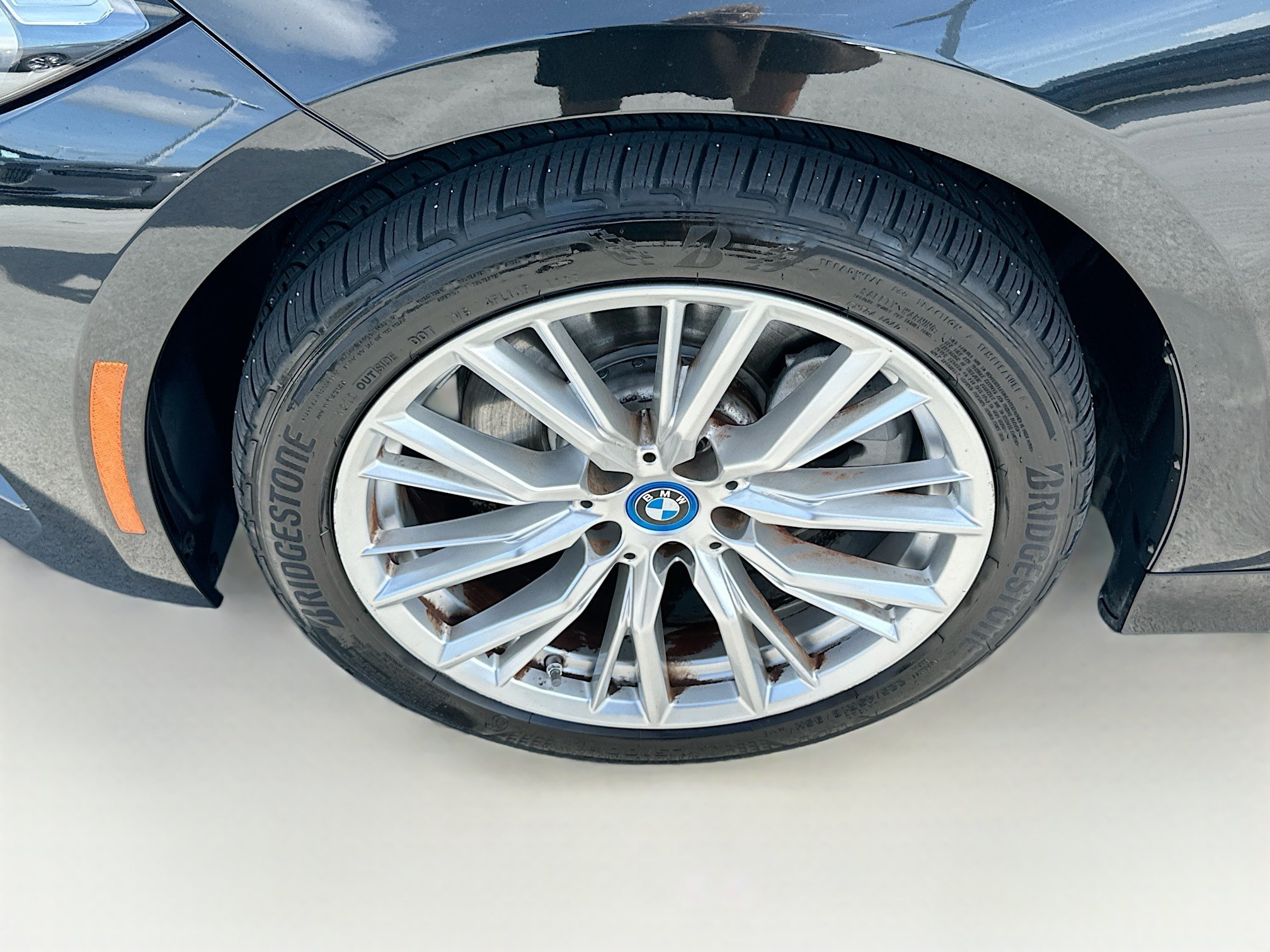 Used 2023 BMW 330e w/ Convenience Package RWD image 33