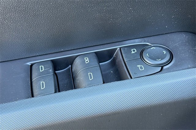 New 2025 GMC Canyon Elevation w/ Convenience Package image 12