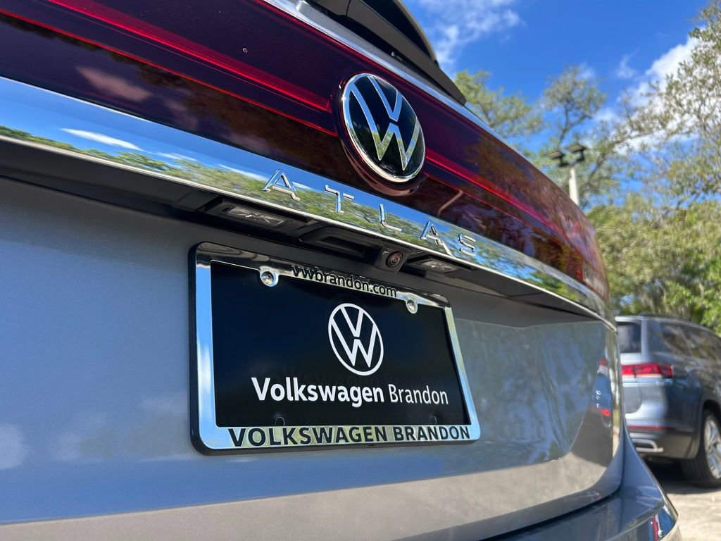 New 2026 Volkswagen Atlas SE image 45