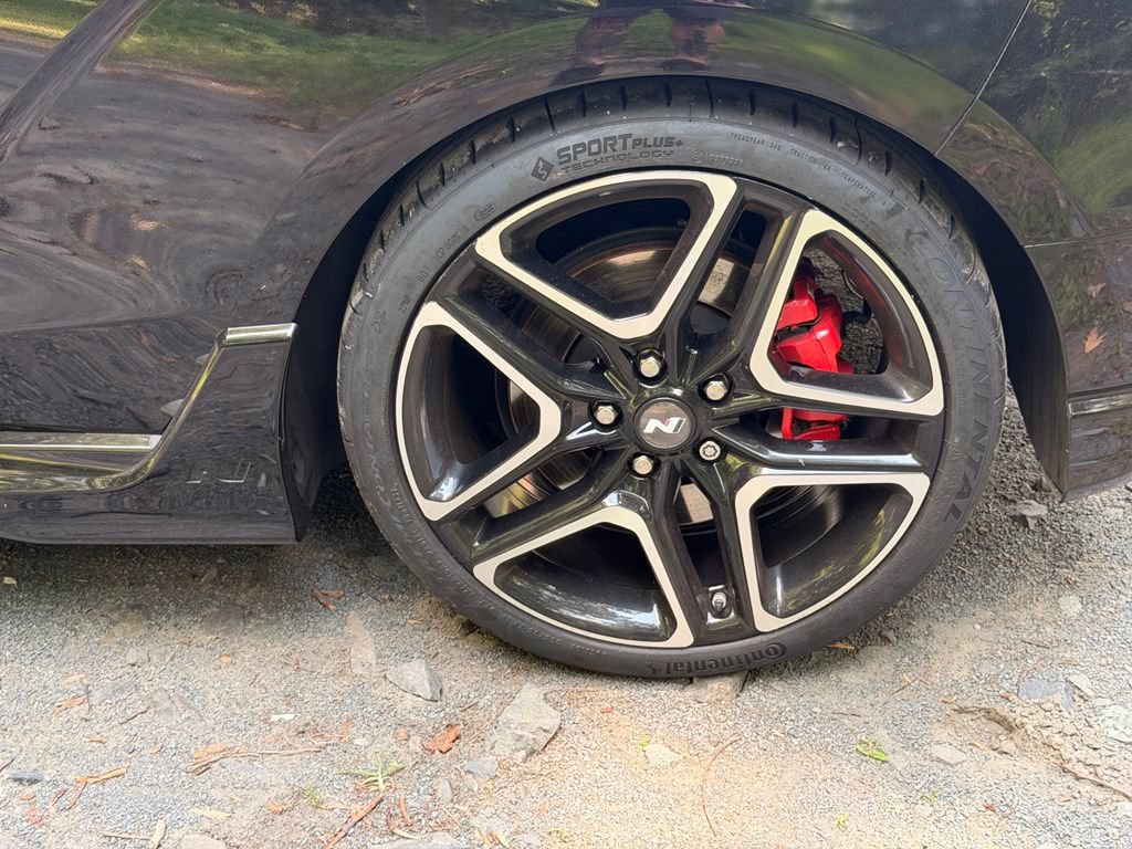 Certified 2022 Hyundai Veloster N FWD image 6