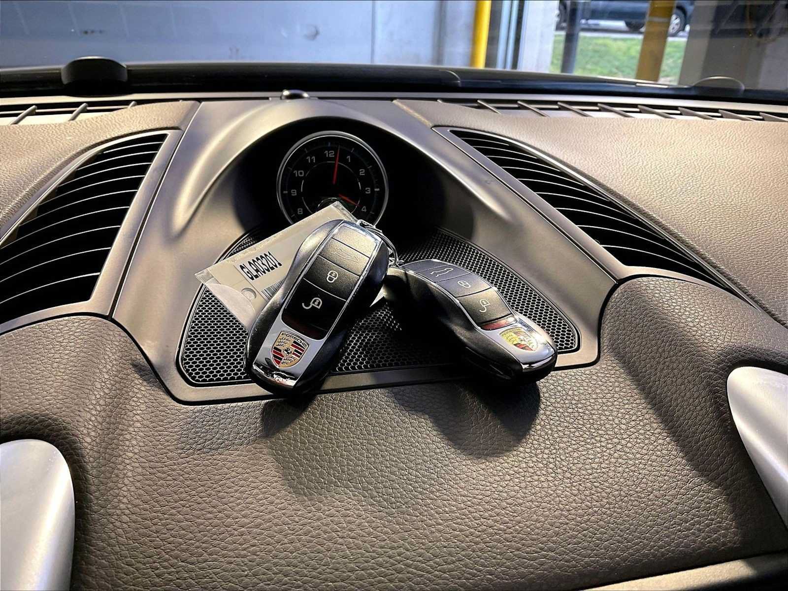 Certified 2016 Porsche Cayenne AWD/4WD image 21