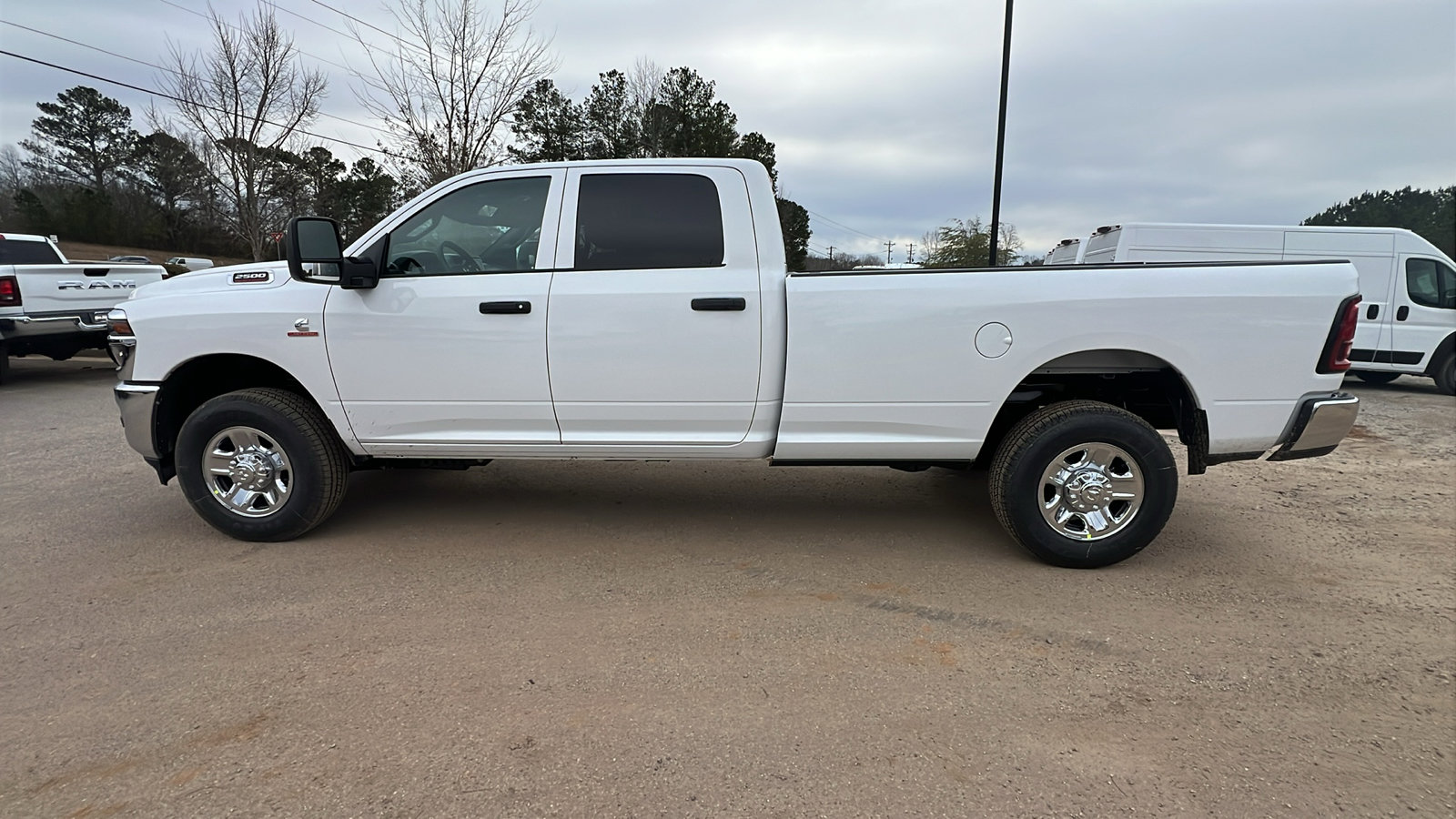 New 2026 RAM 2500 Tradesman w/ Chrome Appearance Group AWD/4WD image 11