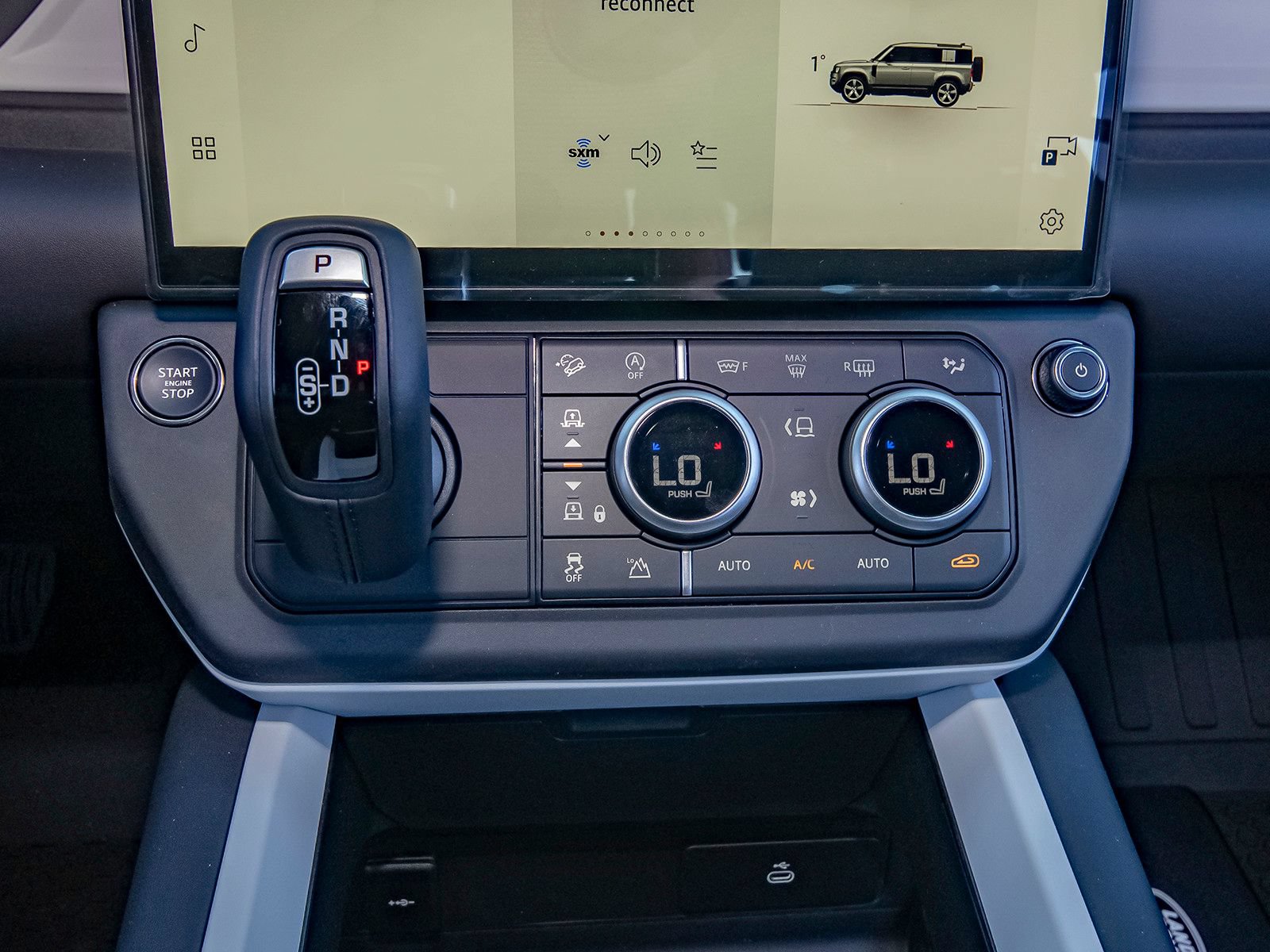 New 2026 Land Rover Defender 110 X-Dynamic SE AWD/4WD image 19
