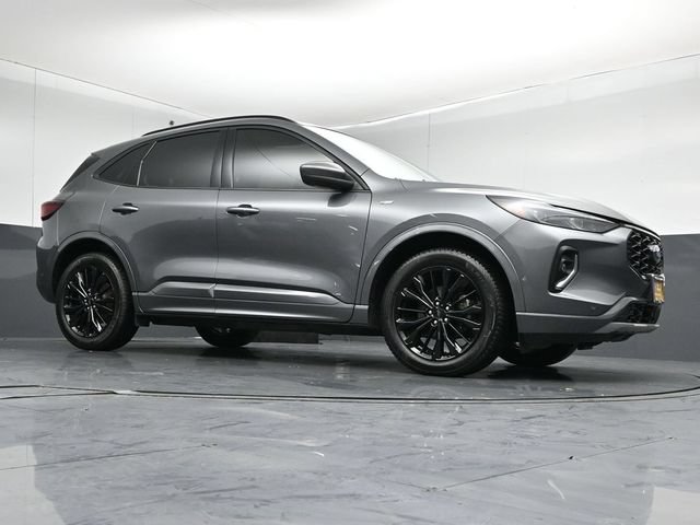 Certified 2023 Ford Escape ST-Line Elite w/ Premium Technology Package AWD/4WD image 34