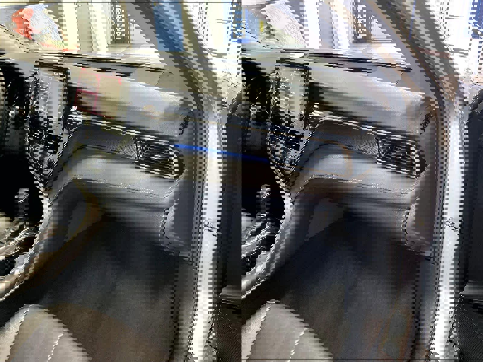 Used 2024 Toyota Camry XSE image 13