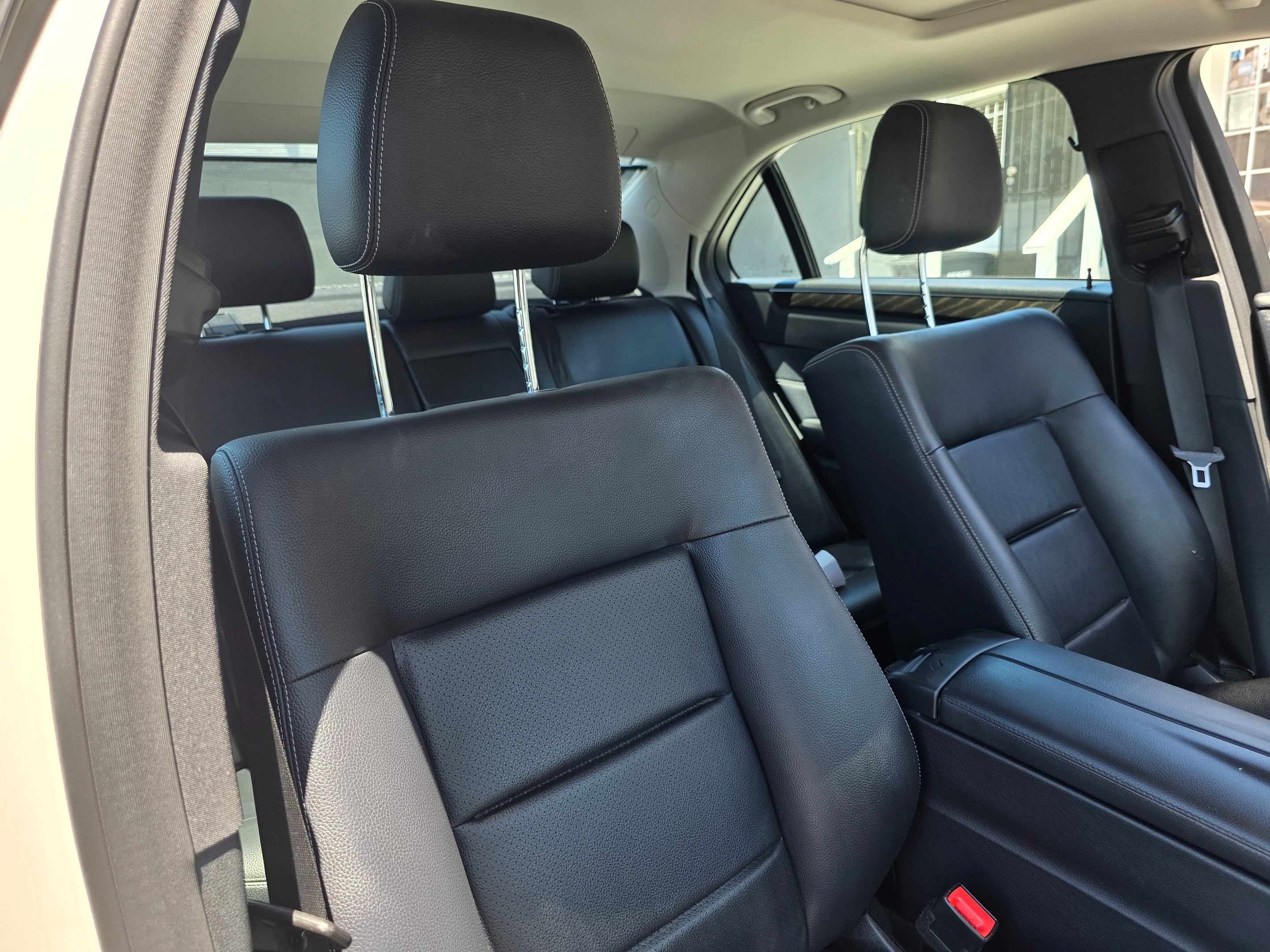Used 2015 Mercedes-Benz E 350 Sedan w/ Premium 1 Package image 10