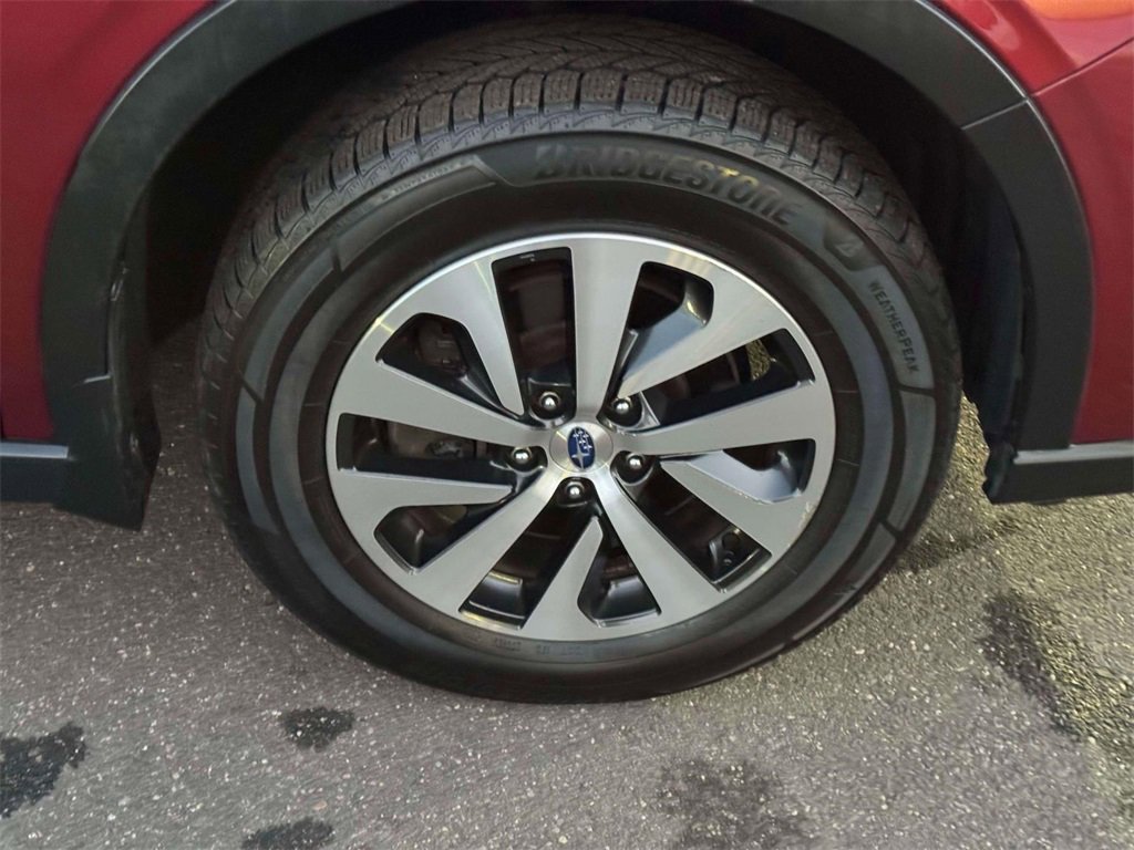 Used 2020 Subaru Outback Premium image 9