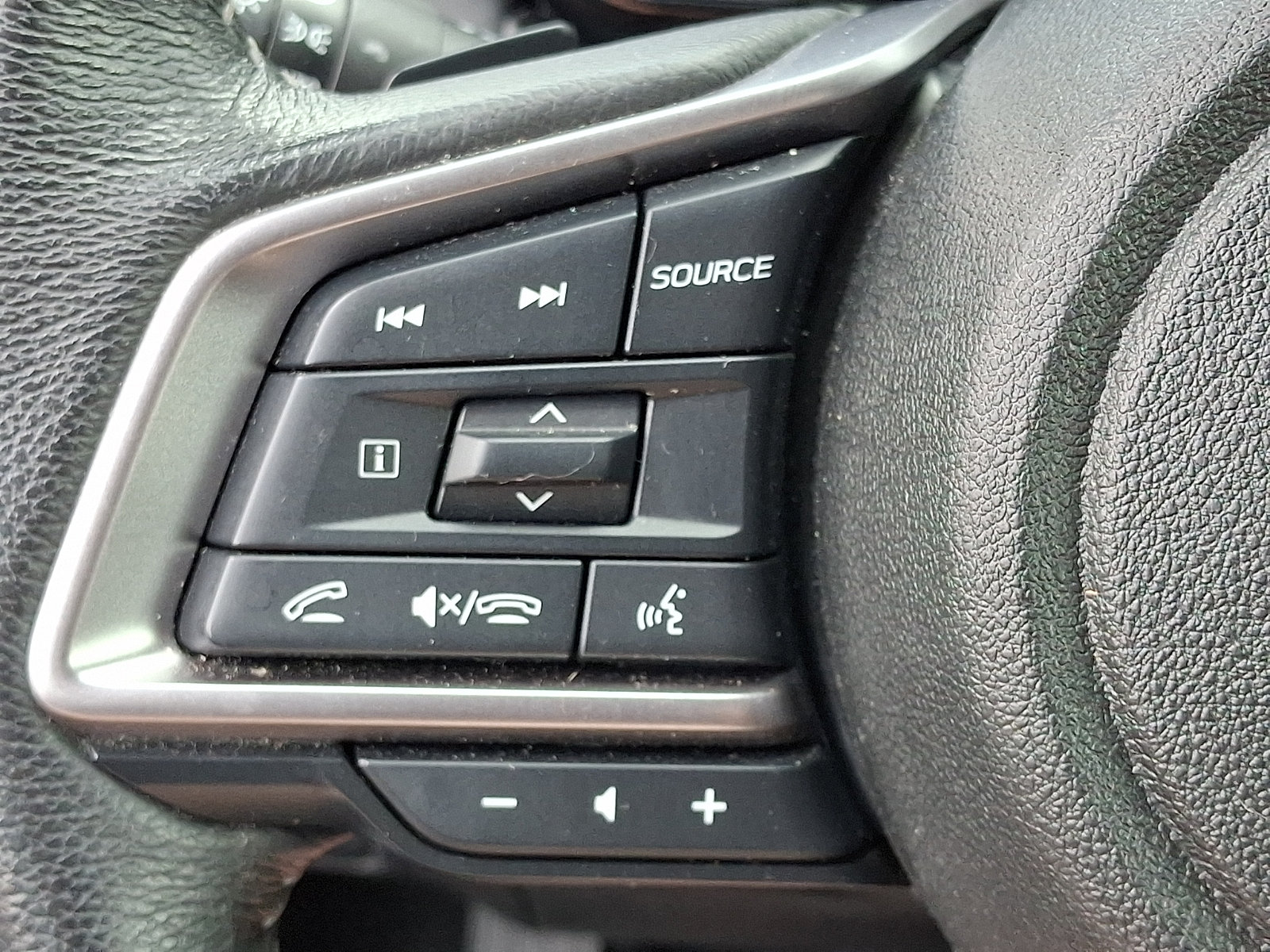 Used 2024 Subaru Legacy Premium AWD/4WD image 23