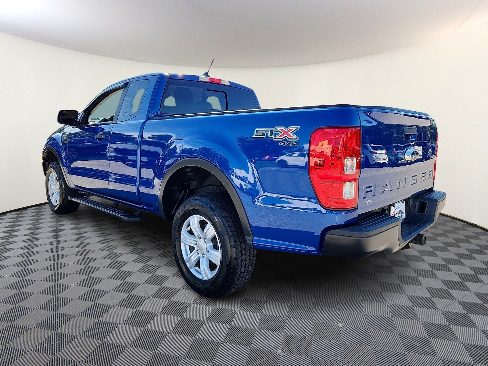 Used 2020 Ford Ranger XL w/ Equipment Group 101A Mid AWD/4WD image 4