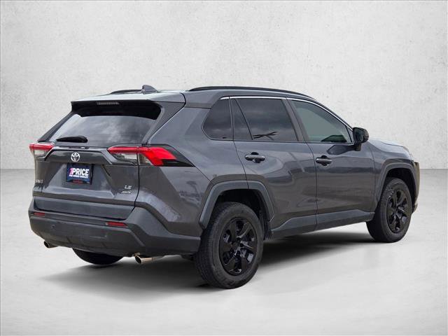 Used 2020 Toyota RAV4 LE AWD/4WD image 5