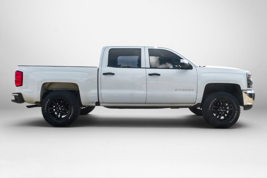 Used 2018 Chevrolet Silverado 1500 W/T w/ Trailering Package AWD/4WD image 5
