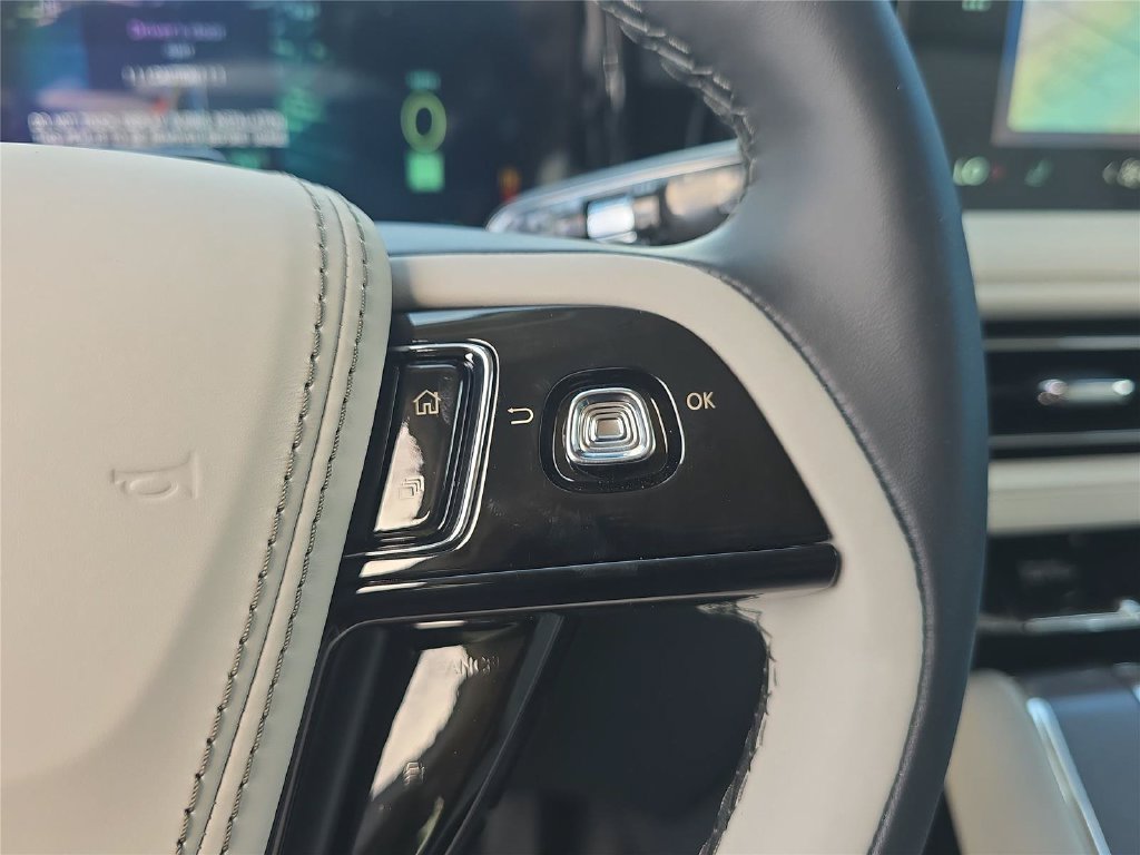 New 2027 Lincoln Aviator 2WD image 22