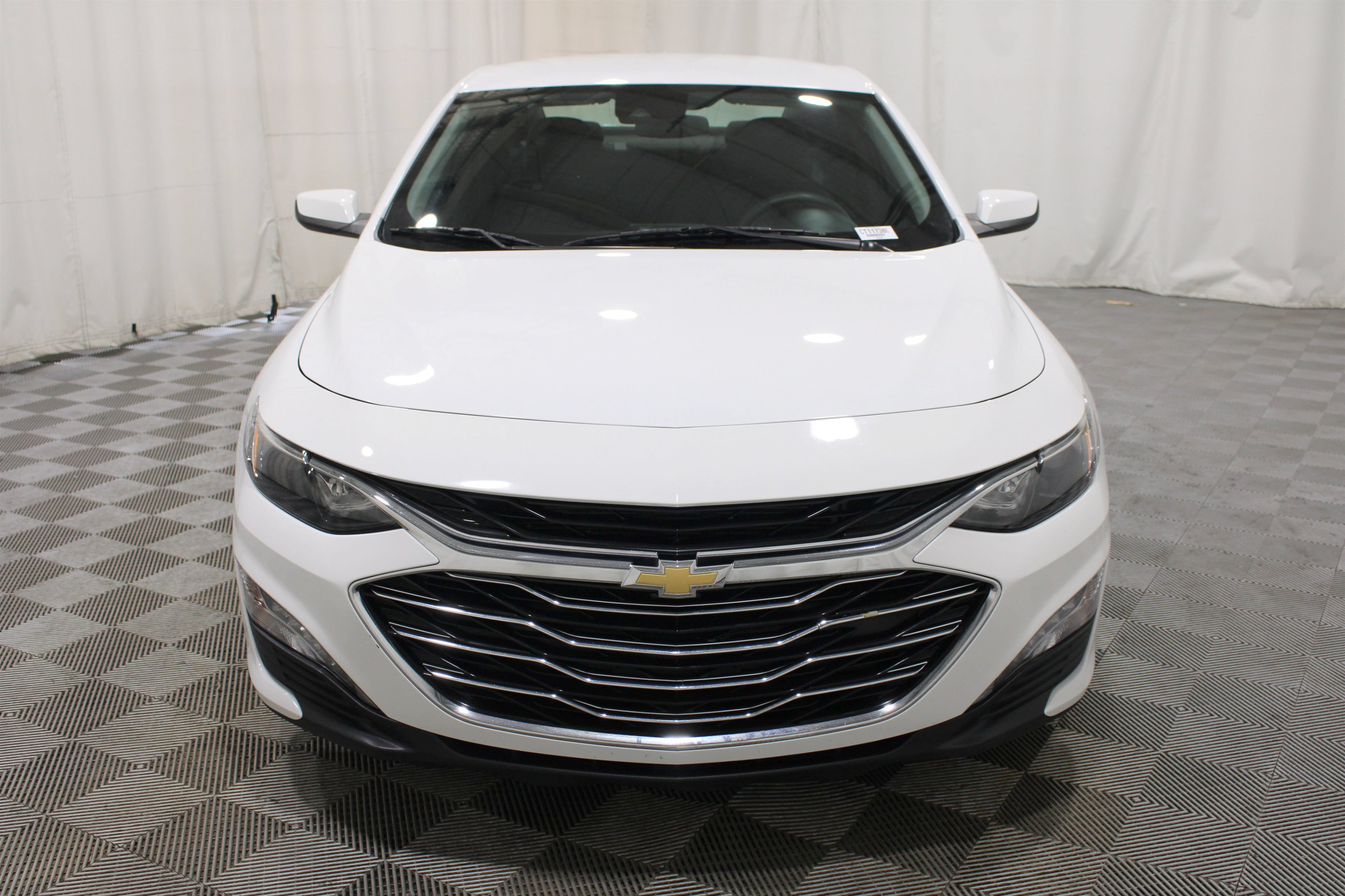 Used 2023 Chevrolet Malibu LT FWD image 35