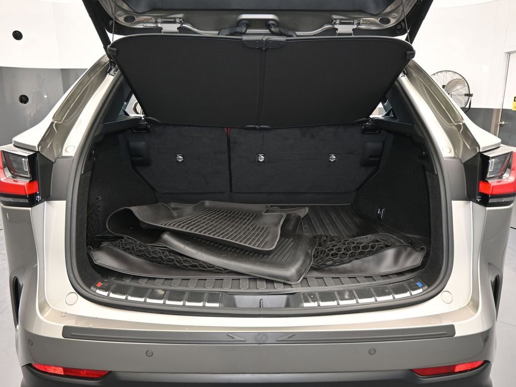 Used 2025 Lexus NX 250 FWD w/ Premium Package image 45