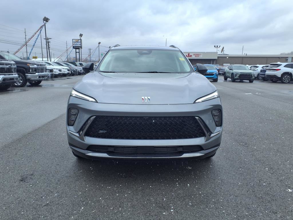New 2025 Buick Envision Sport Touring image 2
