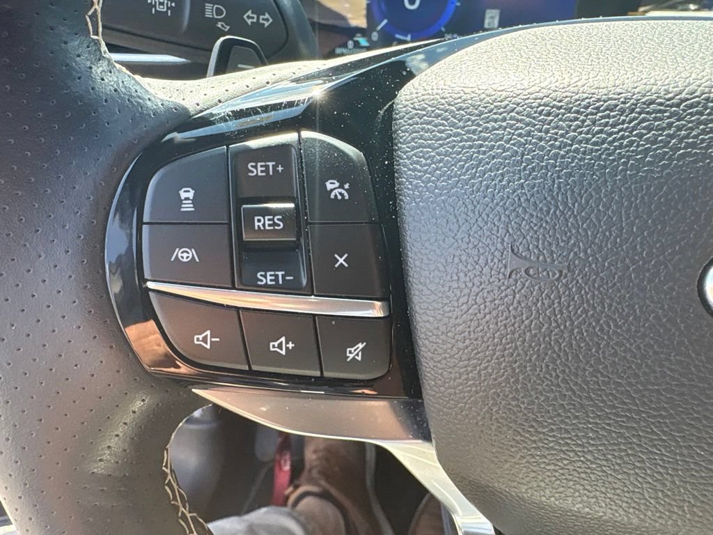 Used 2023 Ford Explorer ST w/ Equipment Group 401A AWD/4WD image 11
