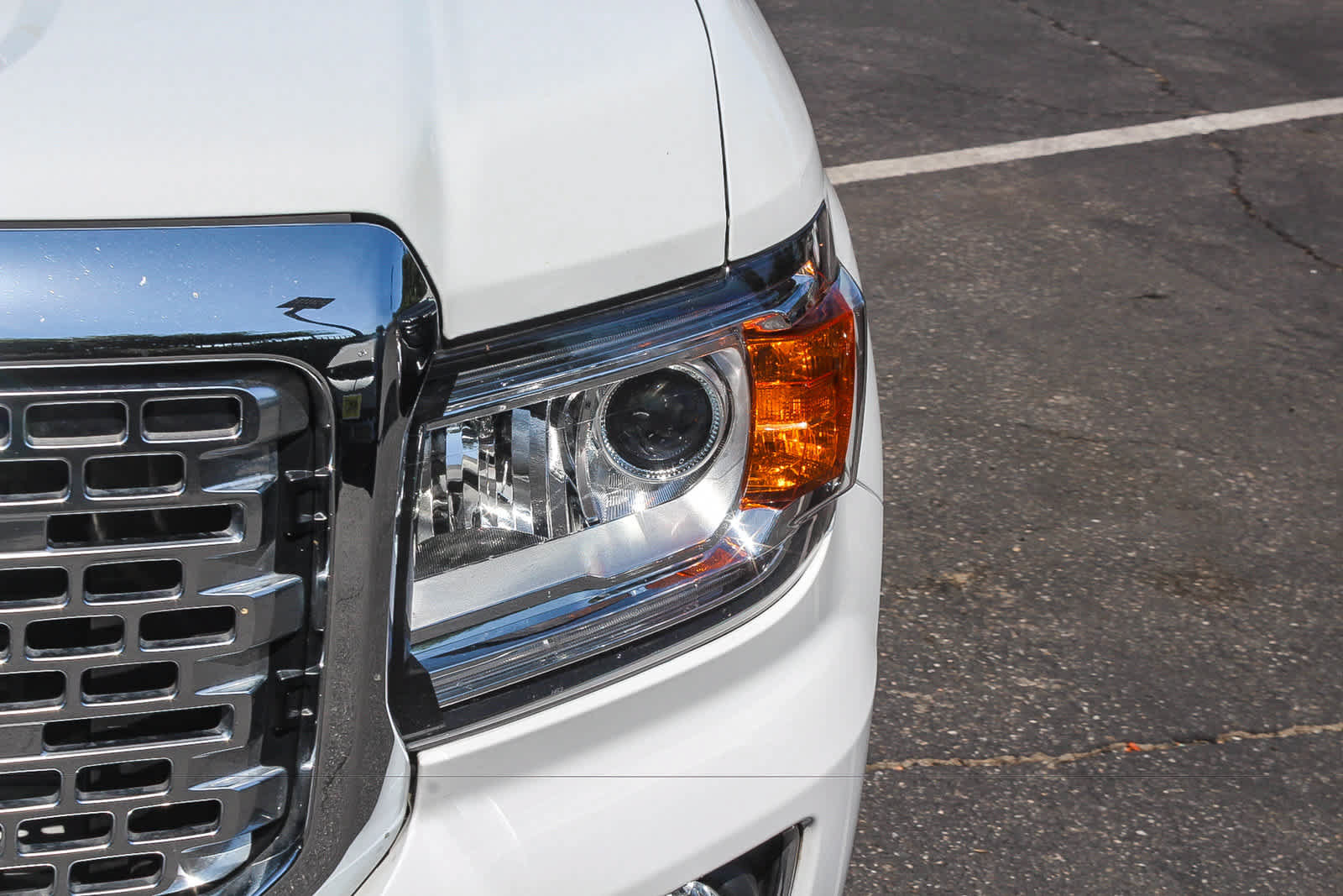 Used 2020 GMC Canyon Denali AWD/4WD image 13