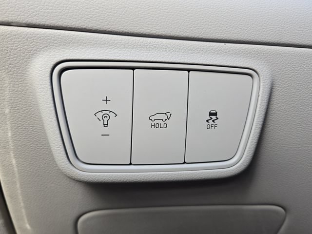 Certified 2023 Hyundai Tucson Limited AWD/4WD image 18