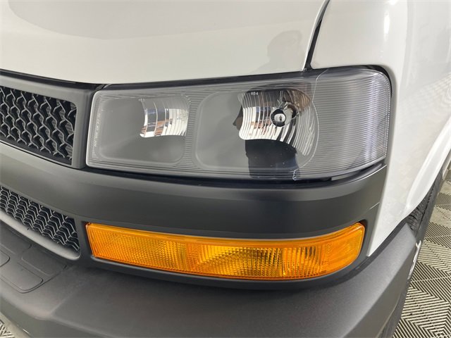 New 2025 Chevrolet Express 2500 image 19