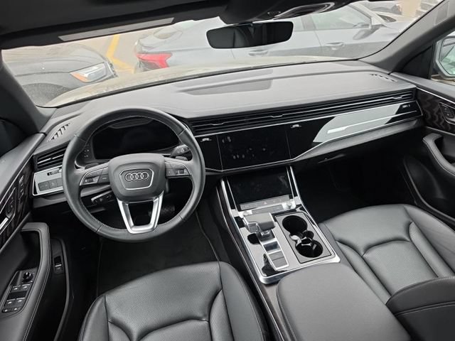 Used 2023 Audi Q8 Premium Plus w/ Premium Plus Package AWD/4WD image 5