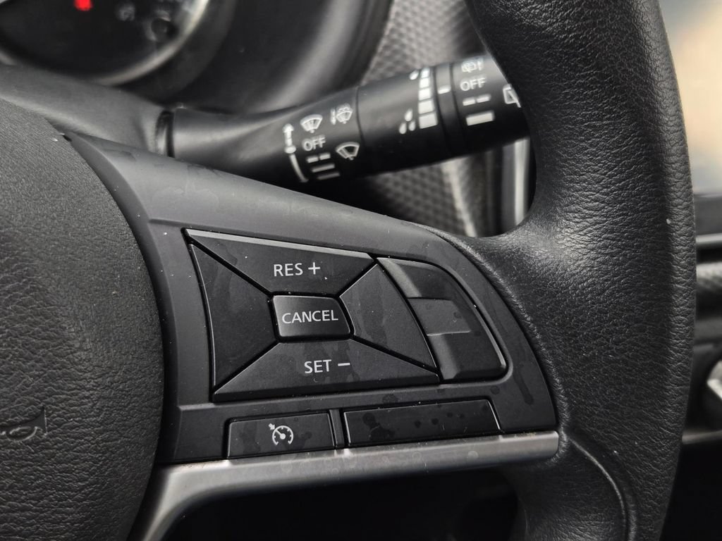 Used 2019 Nissan Kicks S FWD image 25