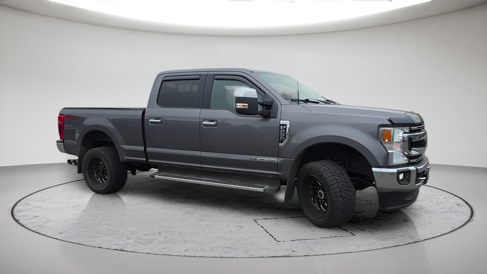 Used 2022 Ford F250 XLT w/ XLT Premium Package AWD/4WD image 4