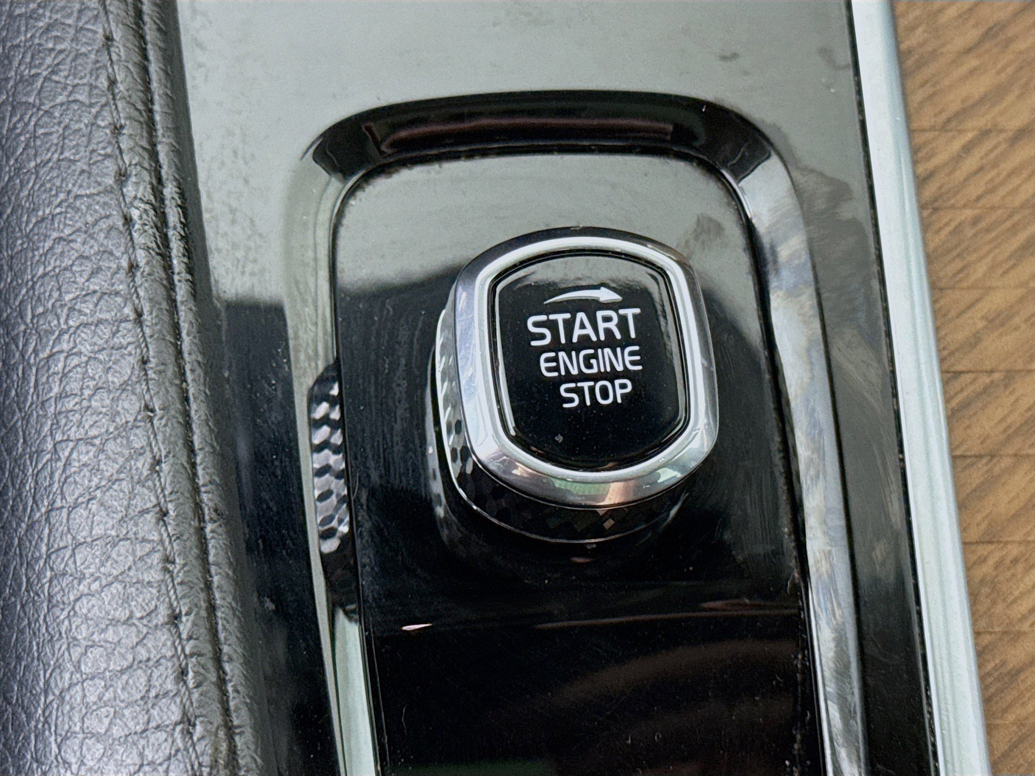 Used 2022 Volvo XC90 T8 Inscription Expression image 21