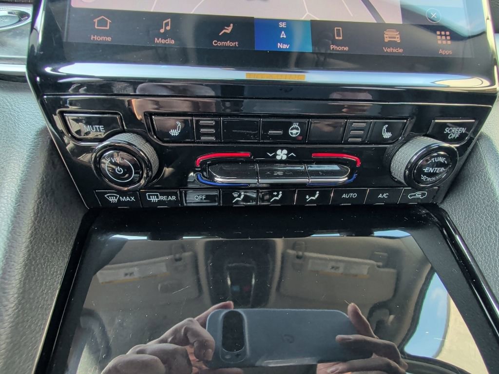 Used 2023 Jeep Grand Cherokee L Limited image 22