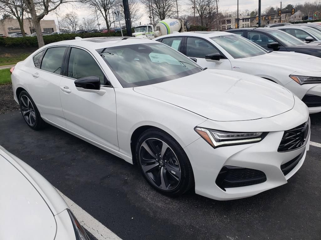 Certified 2025 Acura TLX w/ Technology Package image 10