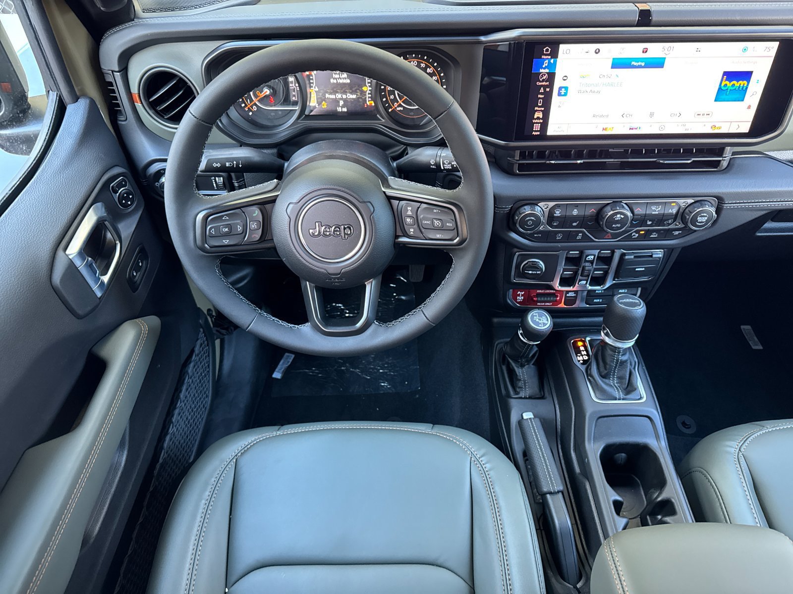 New 2026 Jeep Gladiator Mojave AWD/4WD image 14