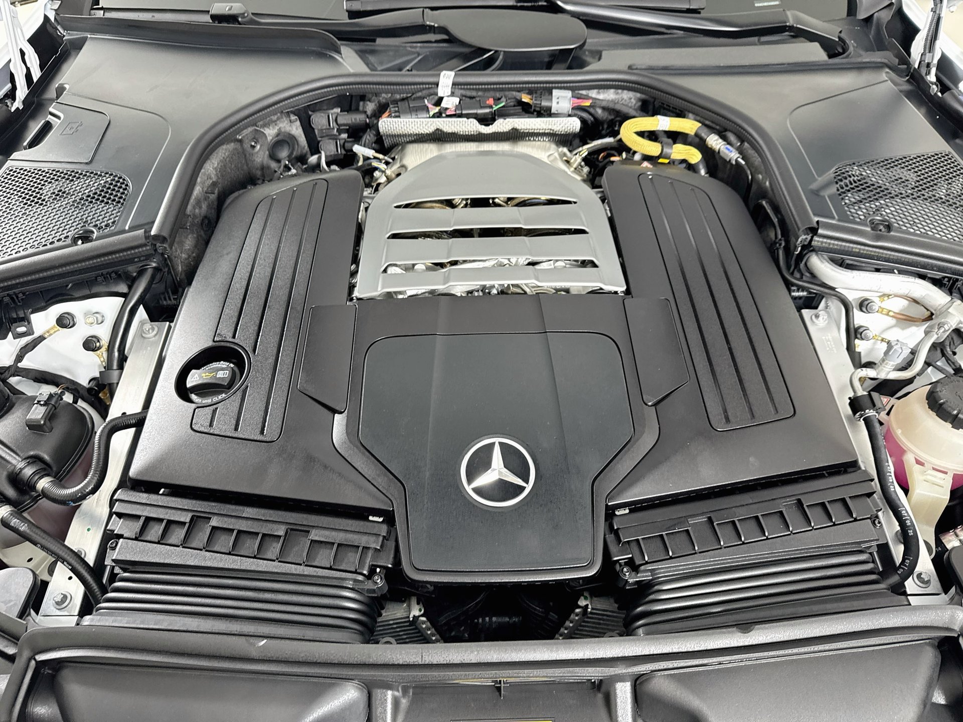 New 2027 Mercedes-Benz S 580 4MATIC Sedan image 32