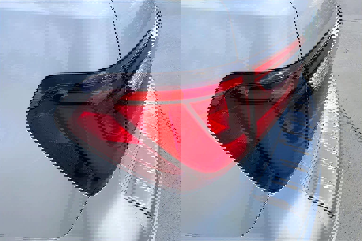 Used 2019 INFINITI QX80 Luxe w/ Proassist Package image 28