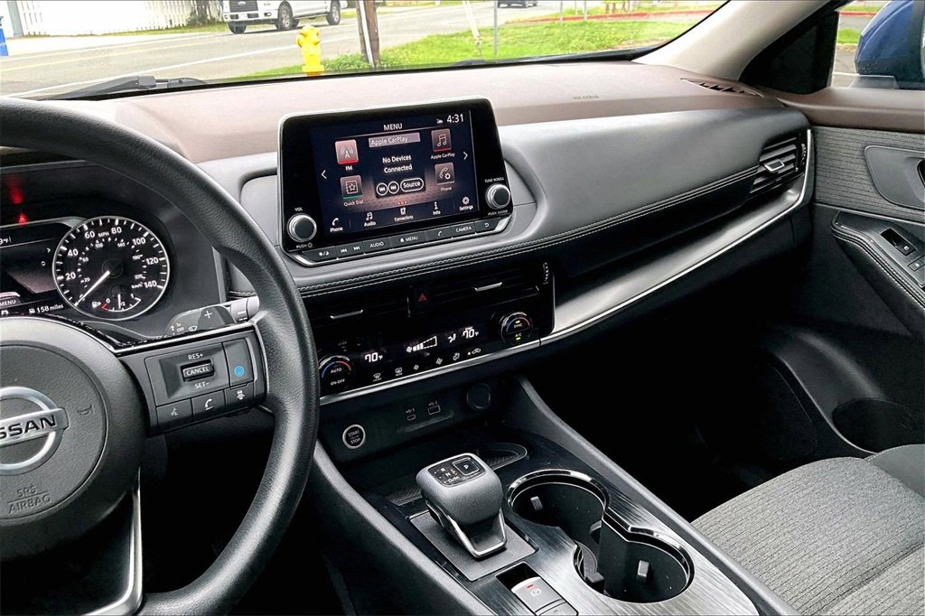 Used 2021 Nissan Rogue SV image 6