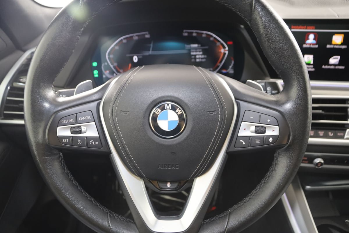 Used 2022 BMW X5 xDrive40i w/ Premium Package AWD/4WD image 39