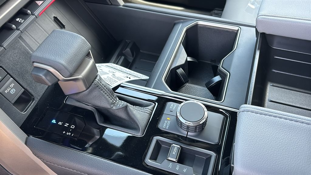New 2026 Toyota Tundra Limited AWD/4WD image 23