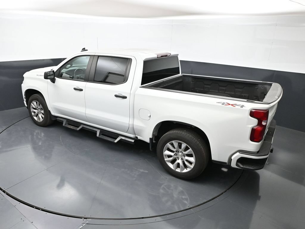Used 2022 Chevrolet Silverado 1500 Custom AWD/4WD image 31