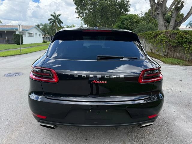 Used 2017 Porsche Macan image 3