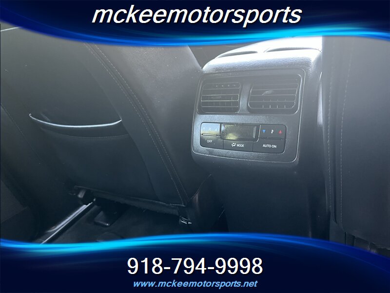 Used 2012 MAZDA CX-9 Touring w/ Moonroof & Bose Audio Pkg AWD/4WD image 7