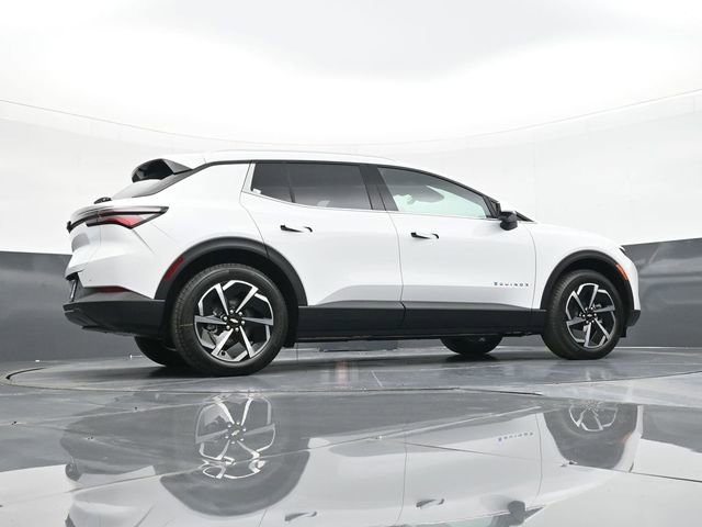 New 2026 Chevrolet Equinox EV LT image 43
