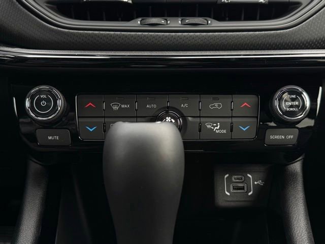 New 2026 Jeep Compass Limited image 29