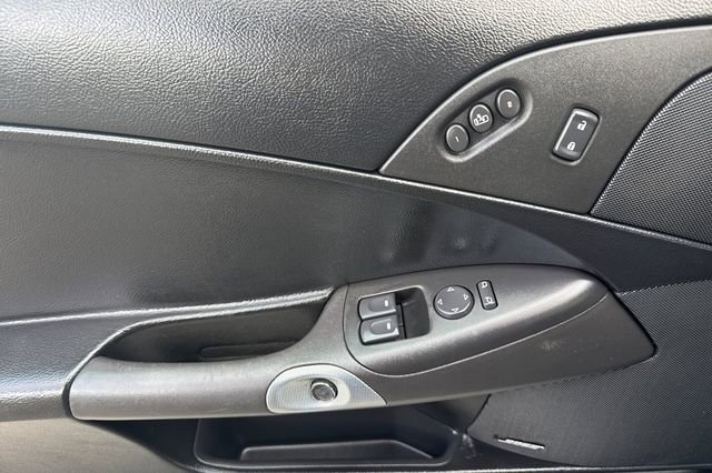 Used 2005 Chevrolet Corvette Convertible w/ Preferred Equipment Group image 11