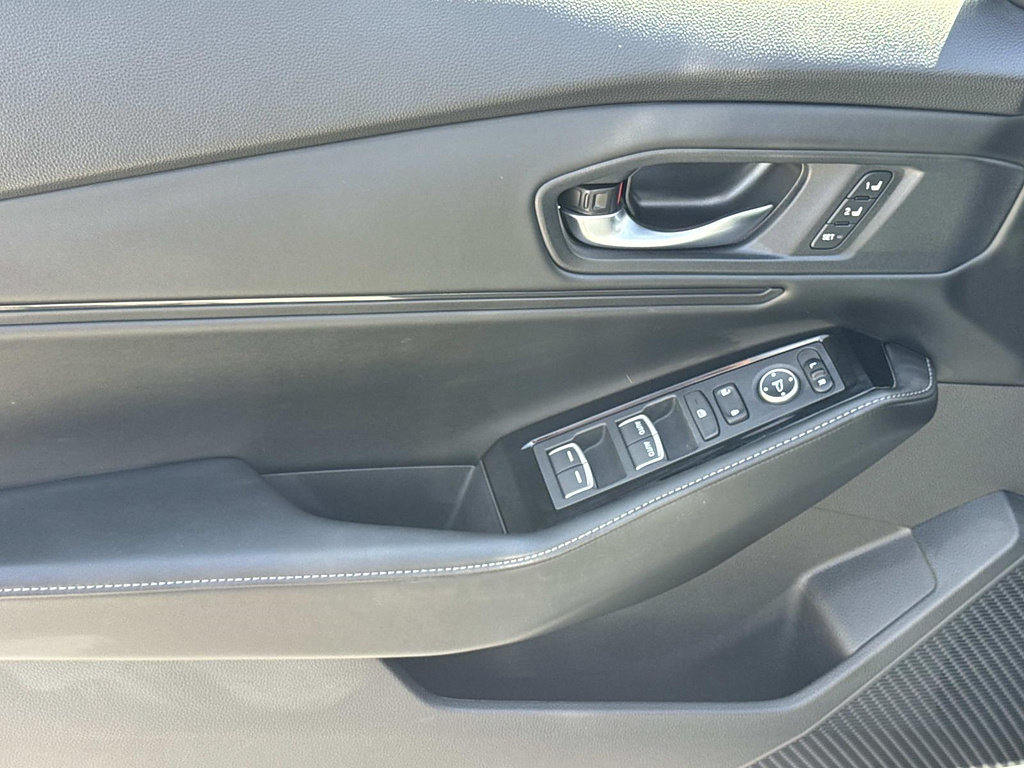 Certified 2023 Honda Accord Touring image 15
