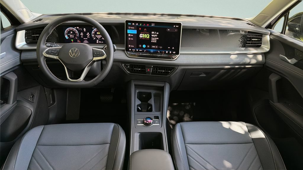 New 2026 Volkswagen Tiguan SE AWD/4WD image 10