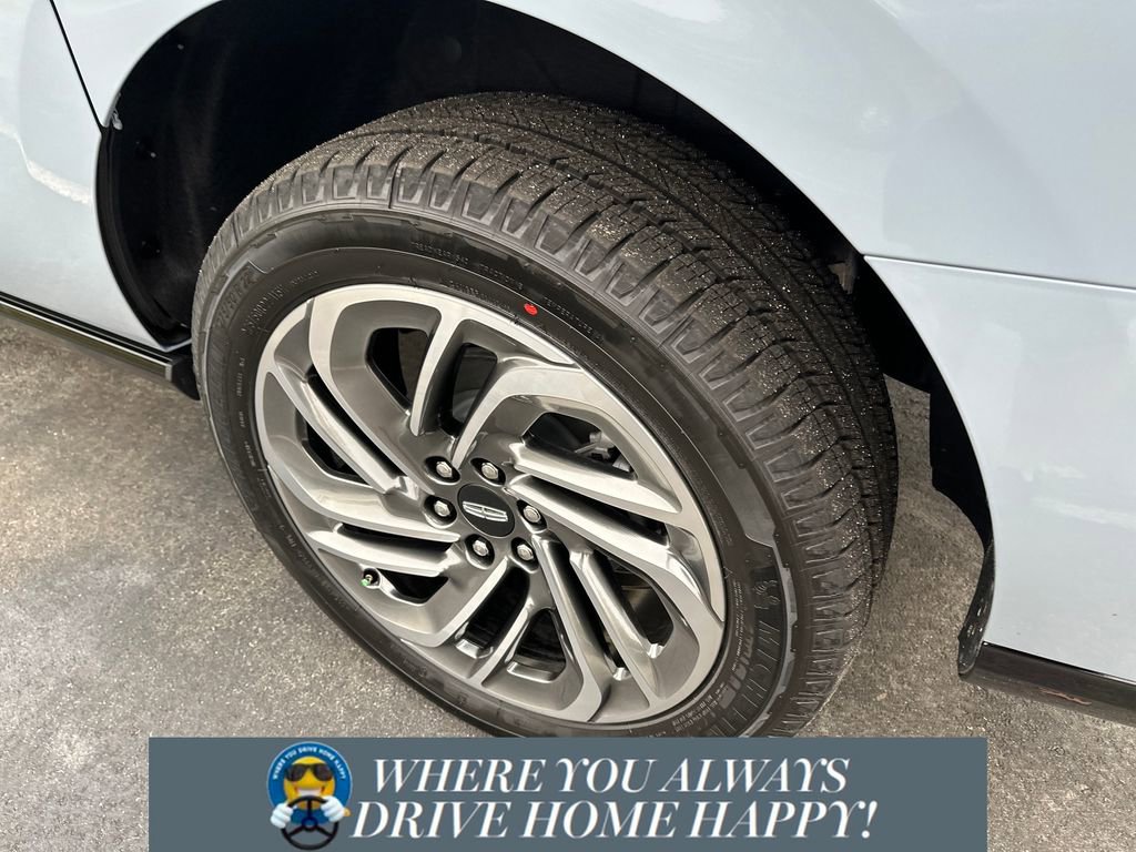 New 2025 Lincoln Navigator L Reserve image 28