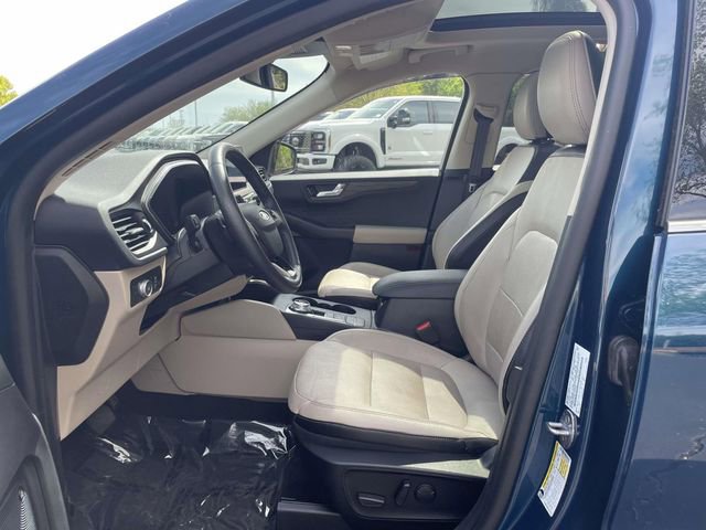 Certified 2020 Ford Escape Titanium image 11